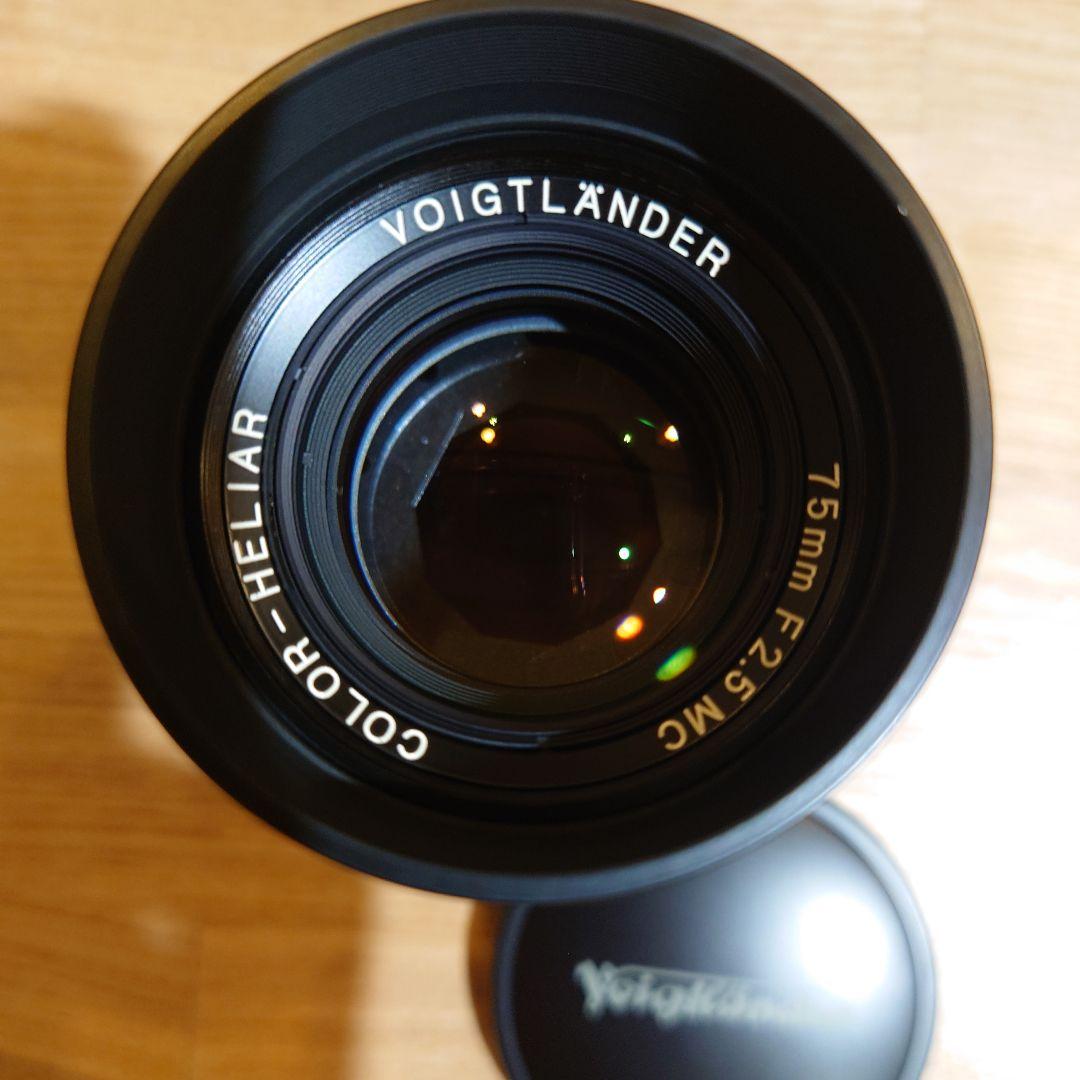 Voigtländer 75mm F2.5 レンズ