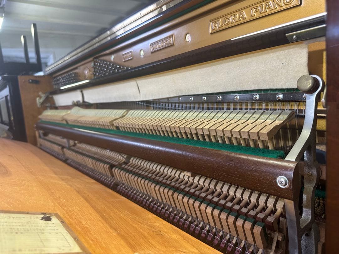 【美品】FLORA W113 DELUXE アップライトピアノ