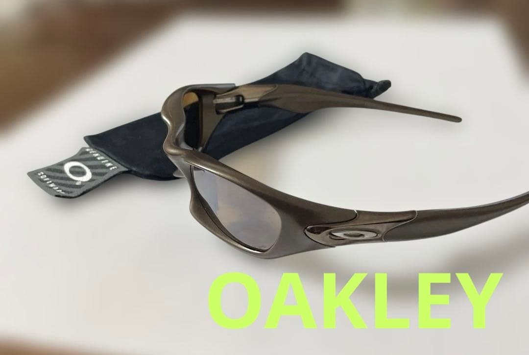 OAKLEY オークリー、ポラライズド サングラス