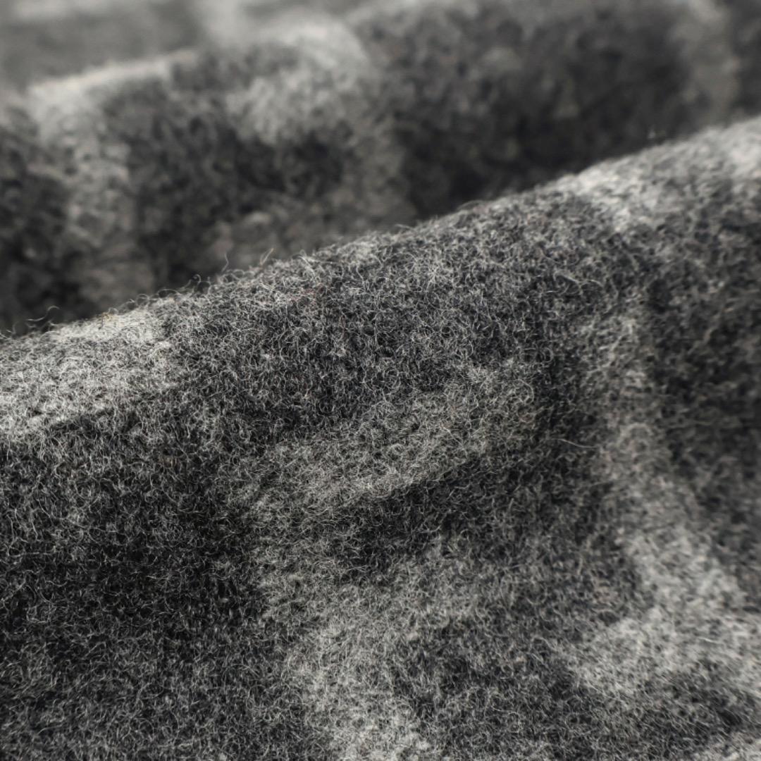 H5198-113◾️フェンディ　ズッカ柄ウール100%フリンジマフラー　Y2K