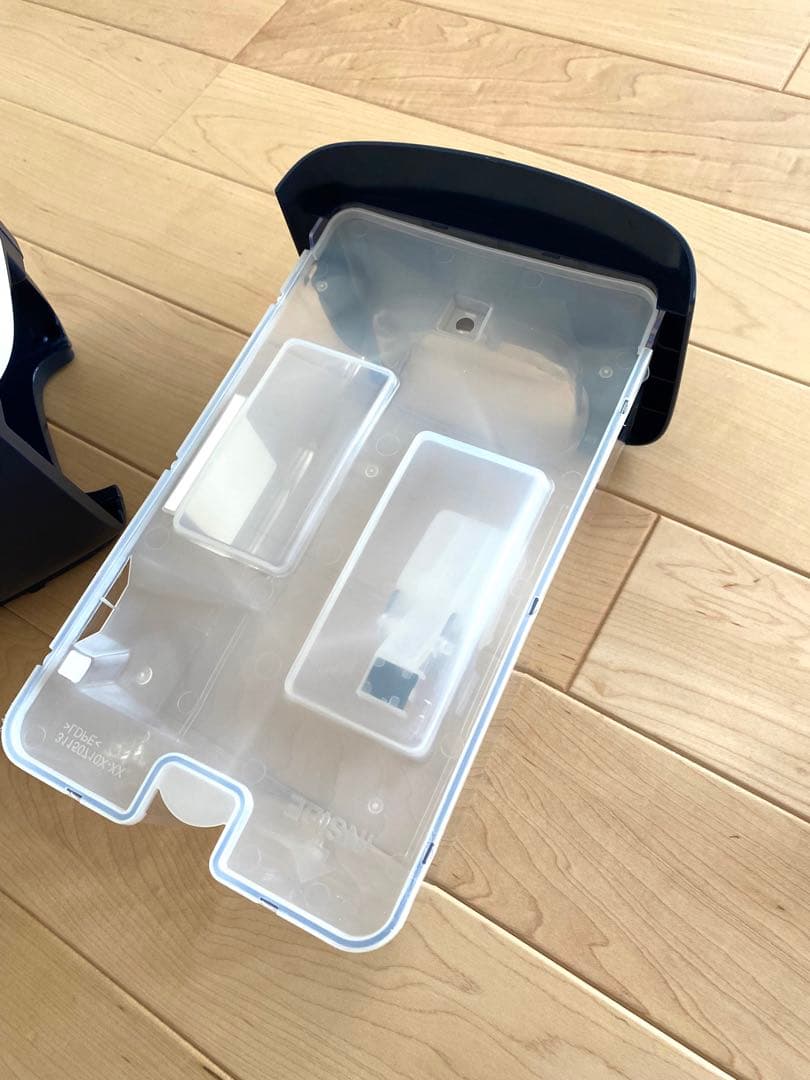 日立　除湿機　HJS-DR601