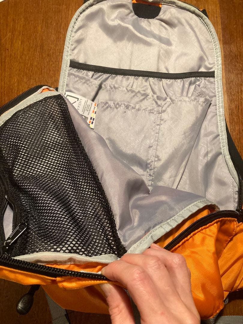 美　BURTON バートン[ak] バックパック　バックカントリー？　30L ？