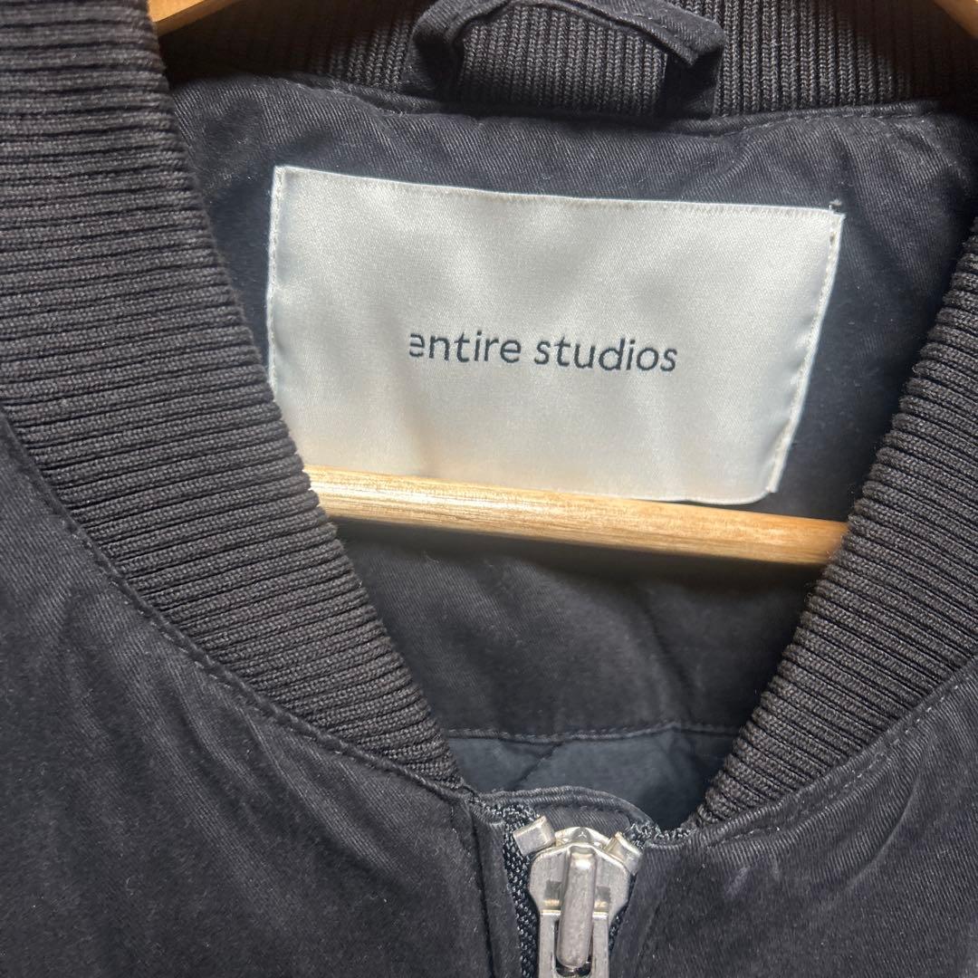 entire studios/A-4 BOMBER IRON ボンバージャケット