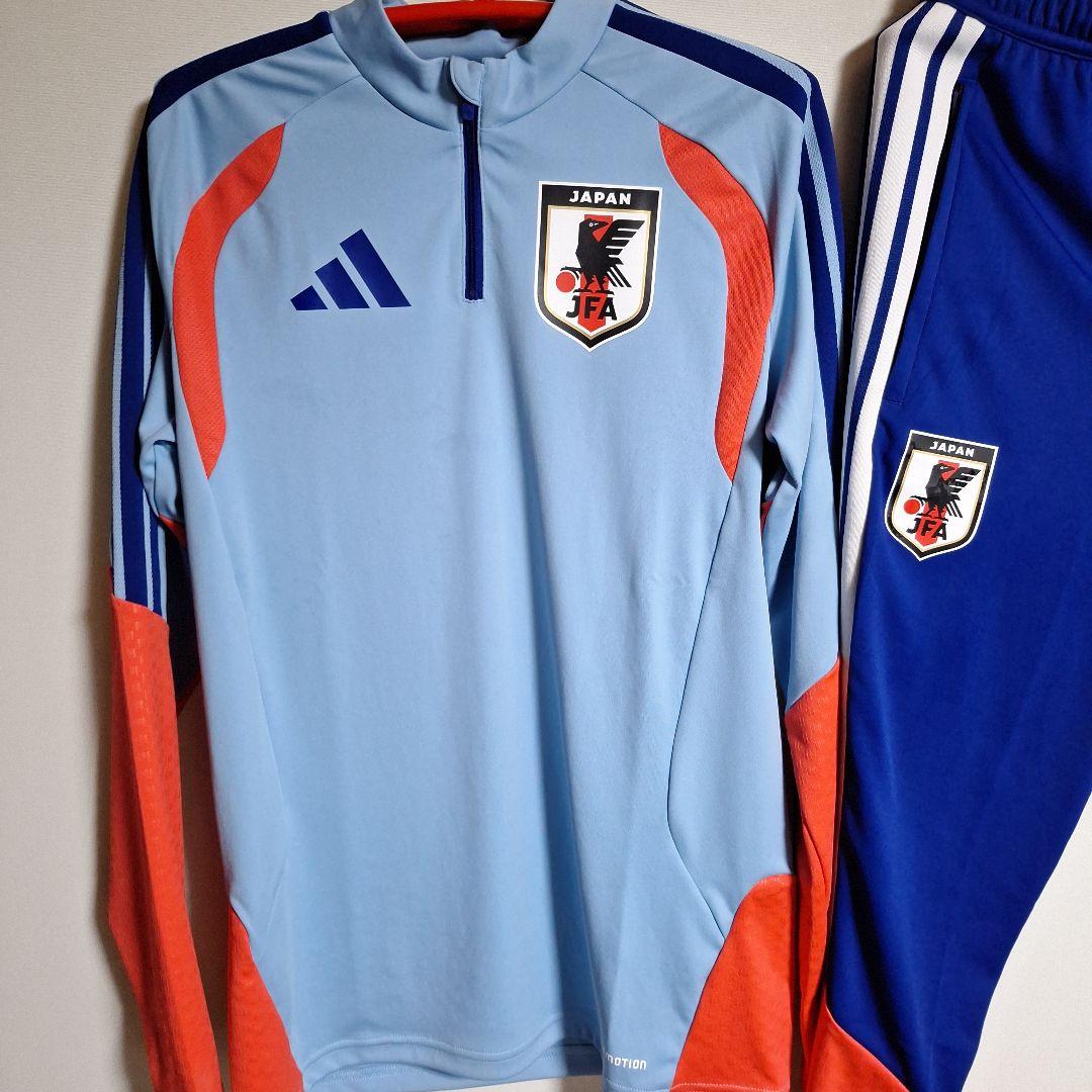 グ*ド様 ほぼ未使用 adidas サッカー日本代表ティロ26トレーニングウェア