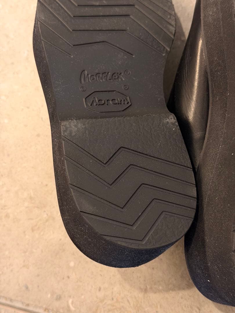 YOAK JANE 41 ブラック レザー スリッポンサンダル サボ