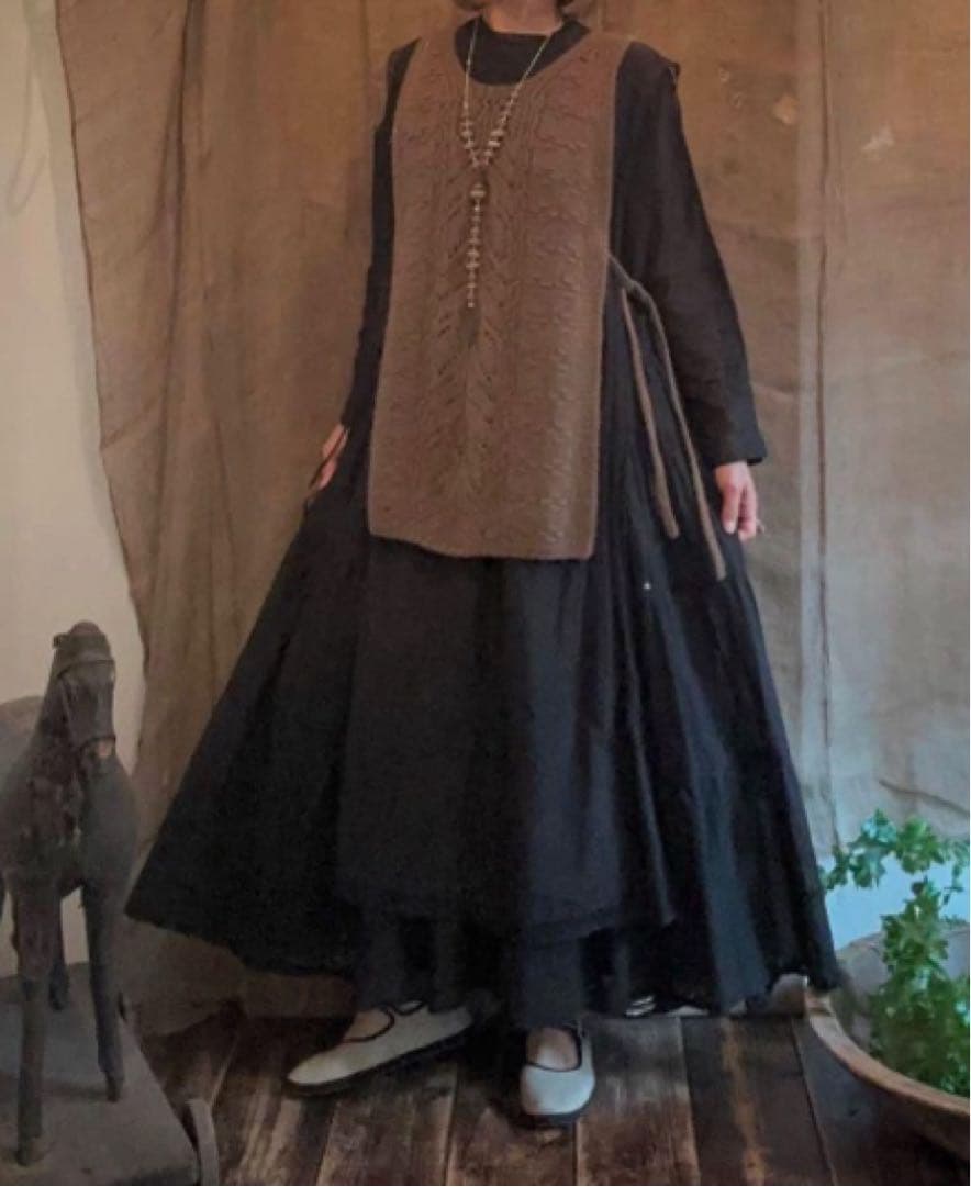 ほっくーTOWAVASE パニエロングベスト　ジレ　カシミア100%