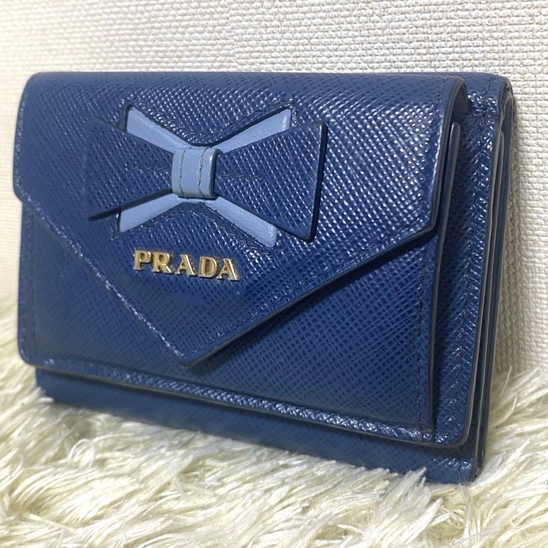 美品✨ PRADA プラダ 三つ折り財布 リボン サフィアーノ ミニレター