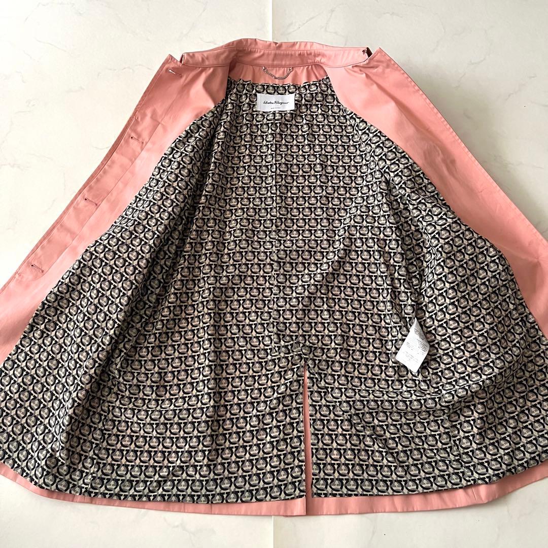 現行 美品 サルヴァトーレフェラガモ ステンカラーコート ガンチーニ 総柄レザー