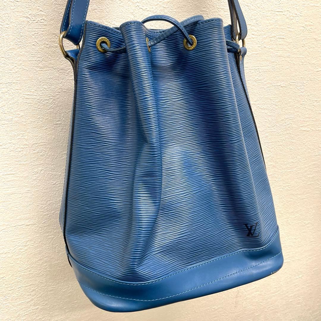 【M】LOUIS VUITTONルイヴィトン　エピ　ノエ　保存袋付き