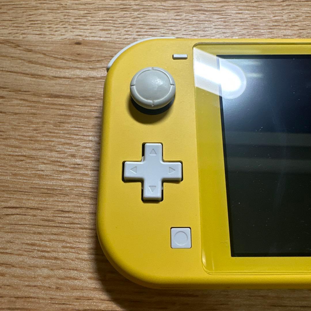 Nintendo Switch Lite イエロー 本体 充電器、ケース、箱付き
