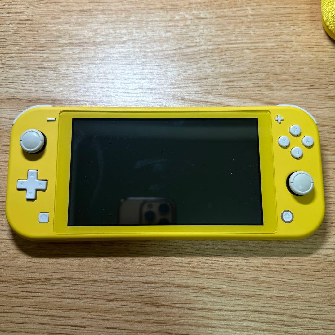 Nintendo Switch Lite イエロー 本体 充電器、ケース、箱付き