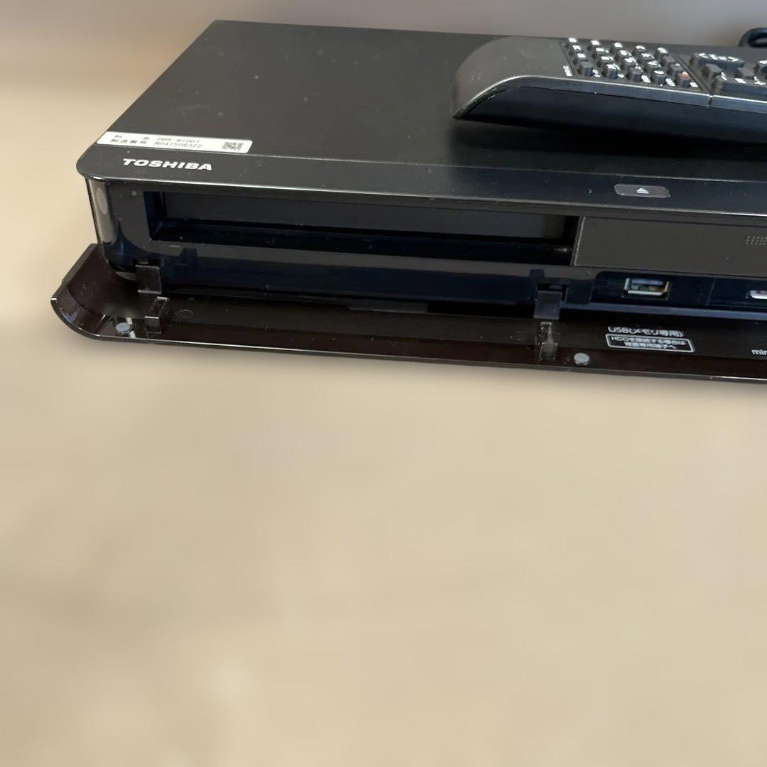 TOSHIBA REGZA レグザブルーレイ DBR-W1007 2017年