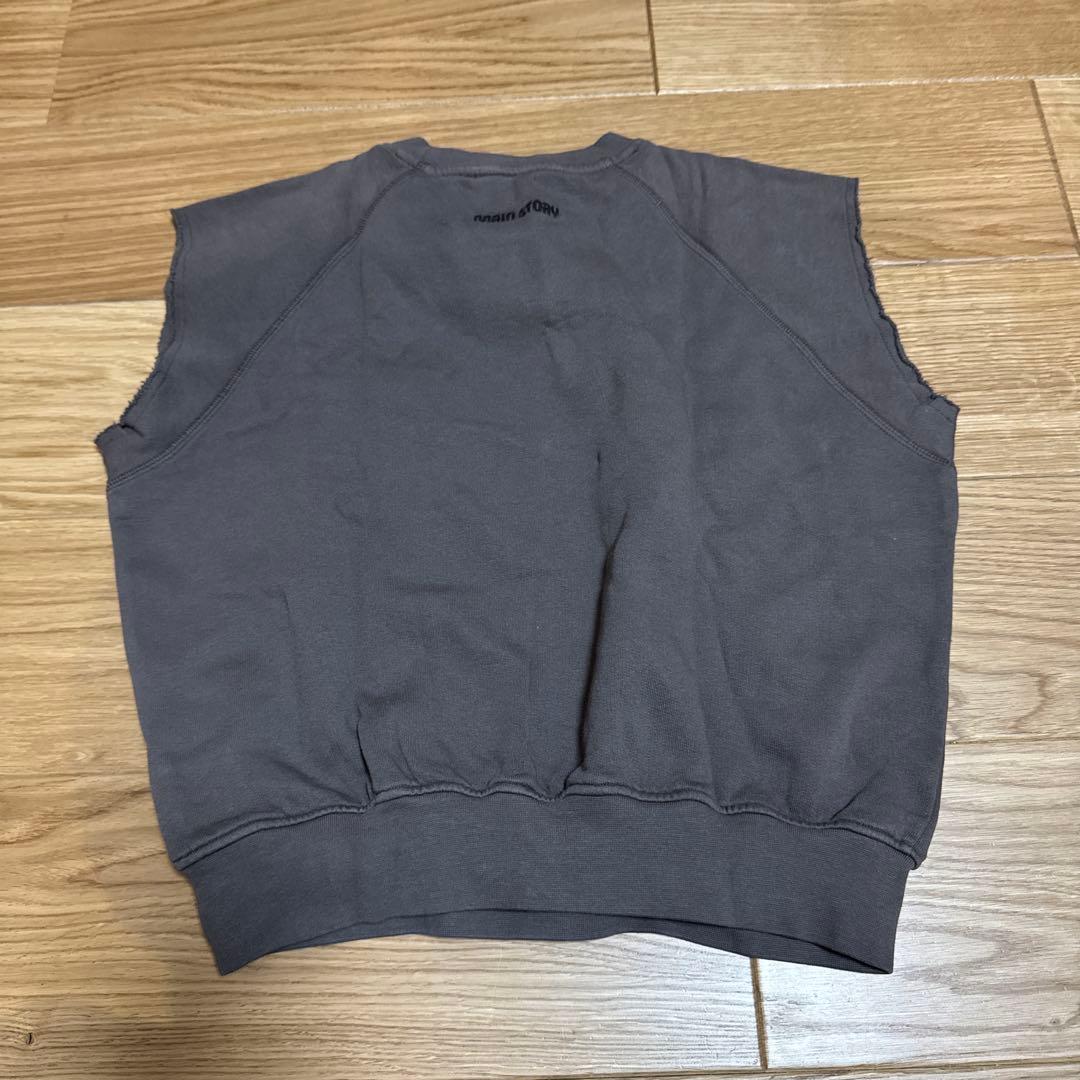 トップス main story Tank falcon 8y