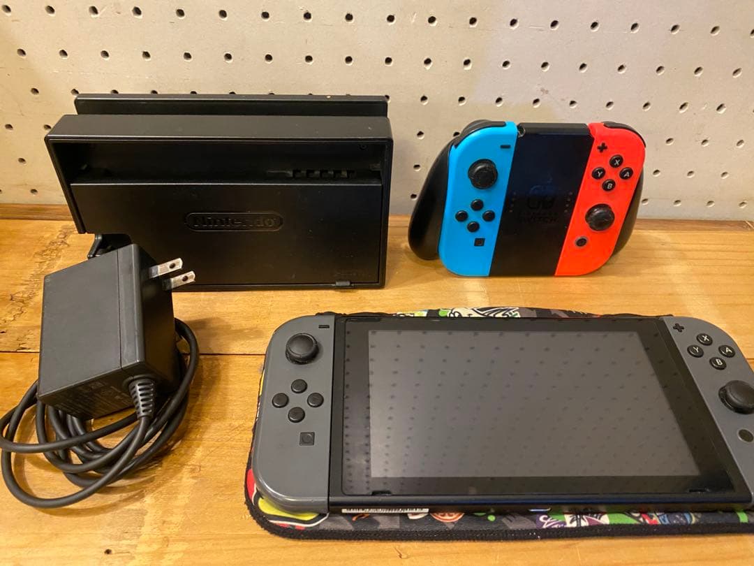 Nintendo Switch ネオンブルー/ネオンレッド 本体　現状