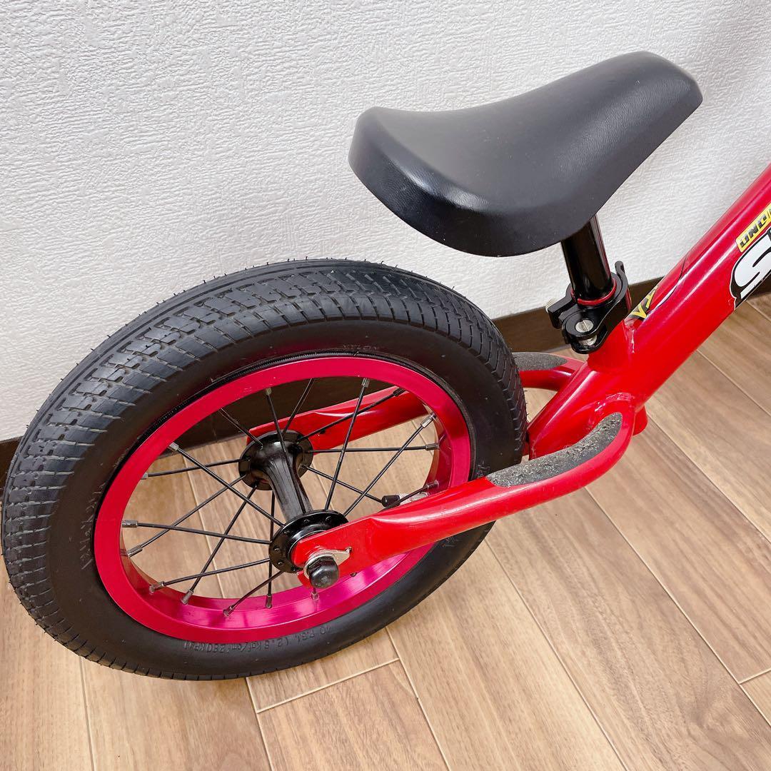 ストライダー　赤　レッド　カスタムホイール