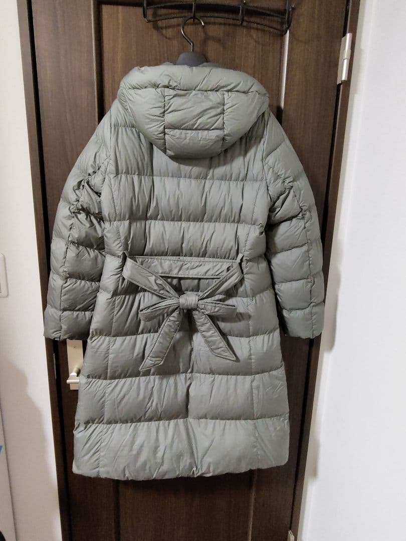 新品未使用　ユニクロ　 ライトウェイトダウンフーデットコート M　ロングコート