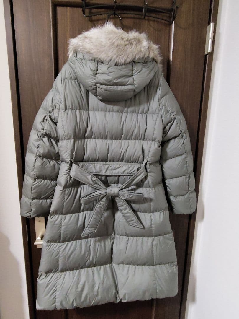 新品未使用　ユニクロ　 ライトウェイトダウンフーデットコート M　ロングコート