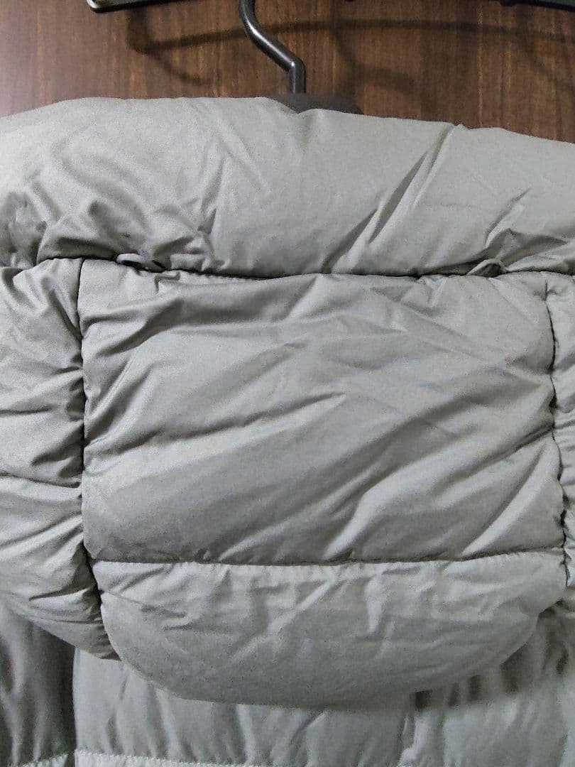 新品未使用　ユニクロ　 ライトウェイトダウンフーデットコート M　ロングコート