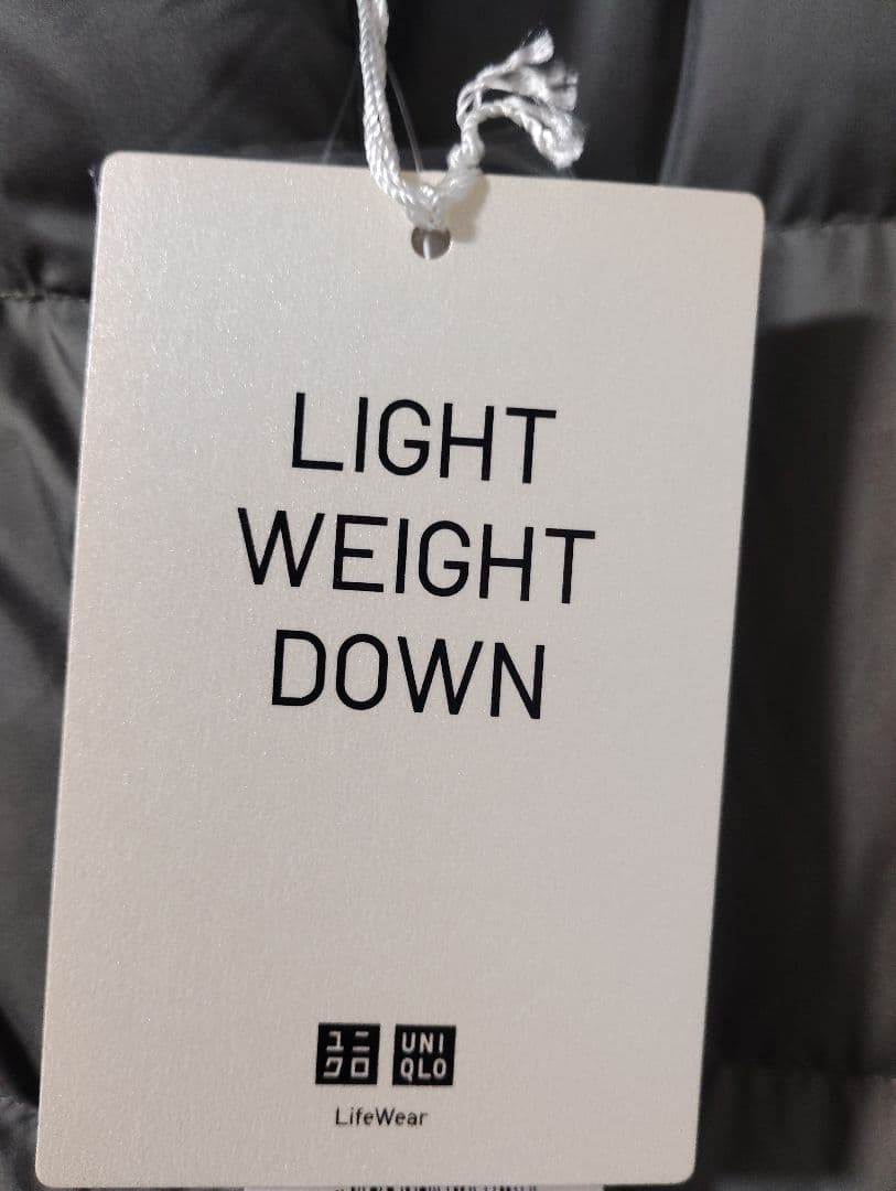 新品未使用　ユニクロ　 ライトウェイトダウンフーデットコート M　ロングコート