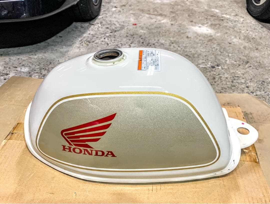 ホンダモンキーFIタンク