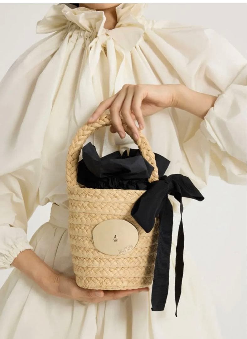 PATOU ラフィアバケットバッグ　新品未使用　お値下げ