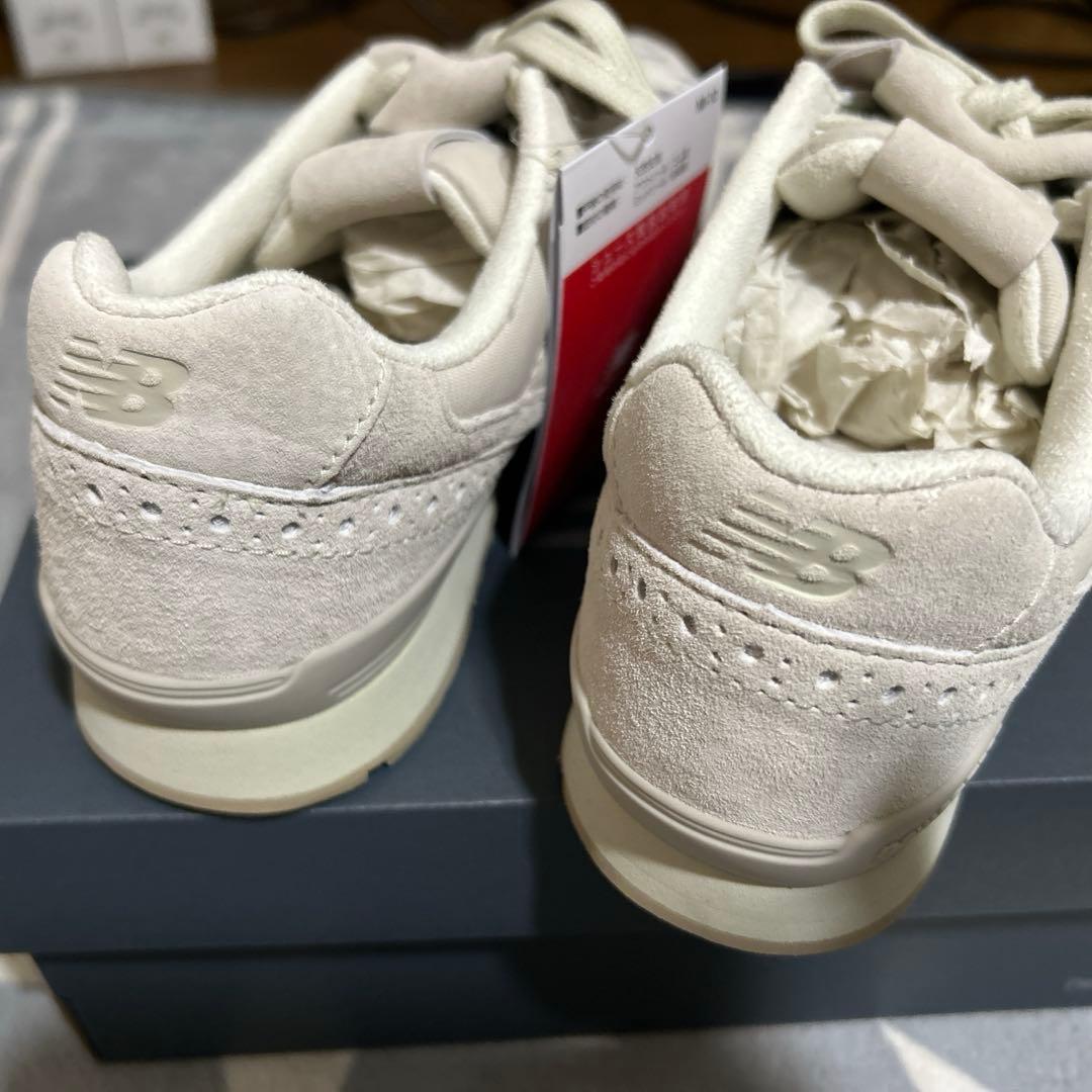 New Balance 996 ホワイトスエード スニーカー　新品♪