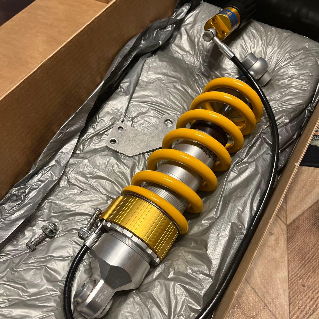 OHLINS オーリンズ リアサスペンション Z900RS/Z900
