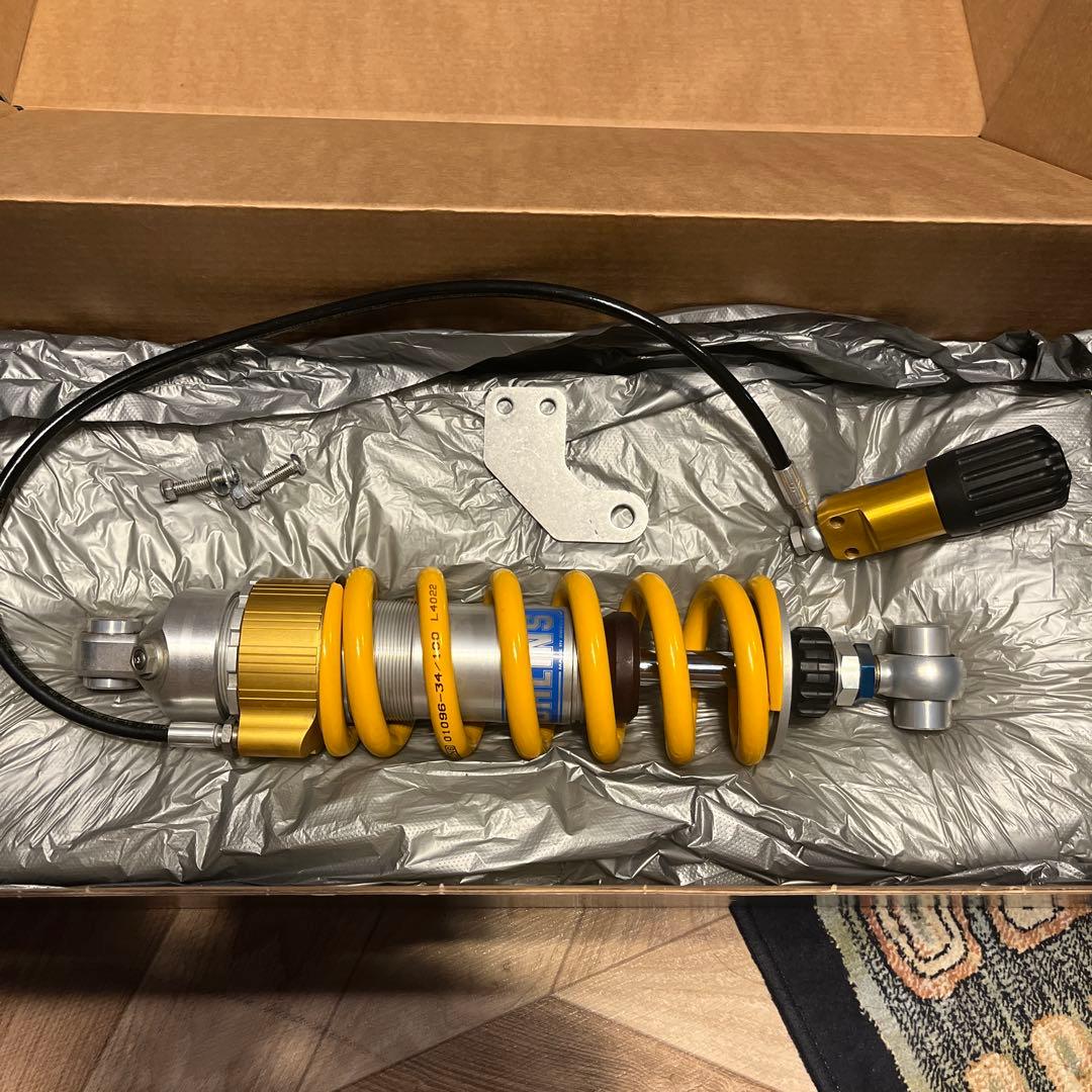 OHLINS オーリンズ リアサスペンション Z900RS/Z900