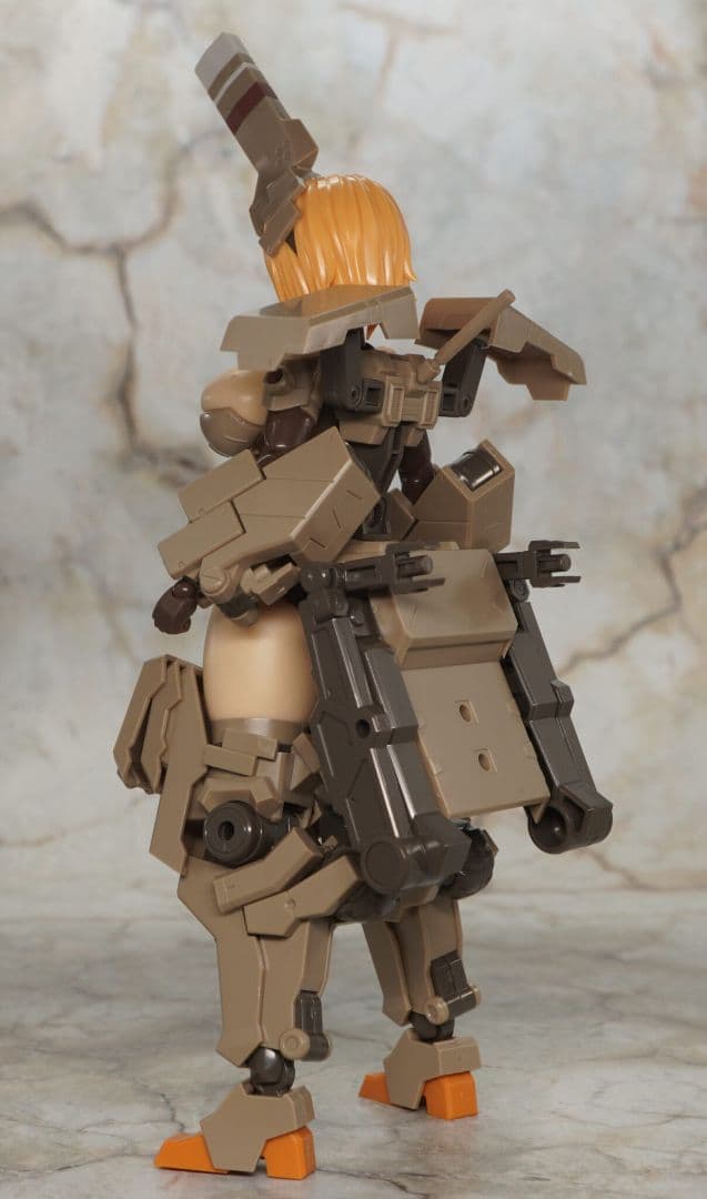 組立済プラモ「フレームアームズ・ガール輝鎚・甲」全パーツ＆未使用デカール付