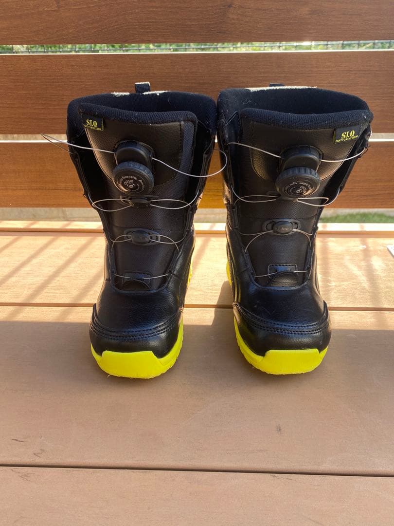 SLQジュニアスノボード3点セット　ボード+ビンディング+ブーツ　子供用