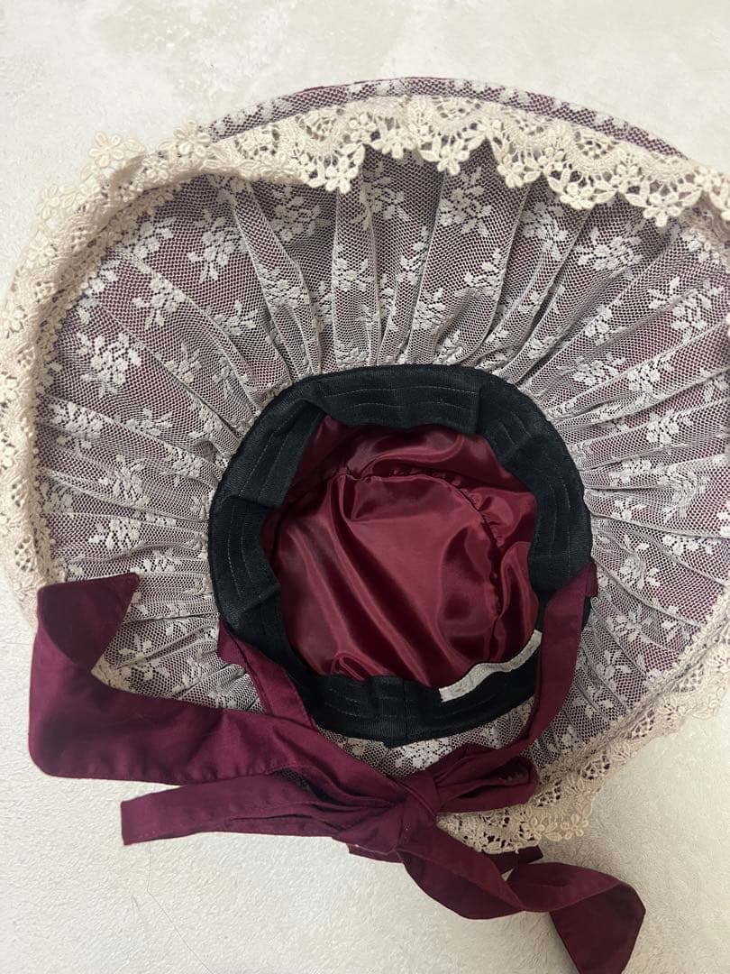 ドールボンネット　ボルドー