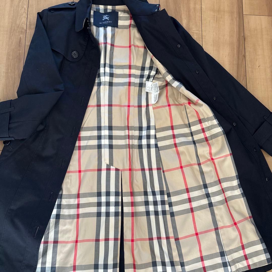 バーバリー ブラック　トレンチコート