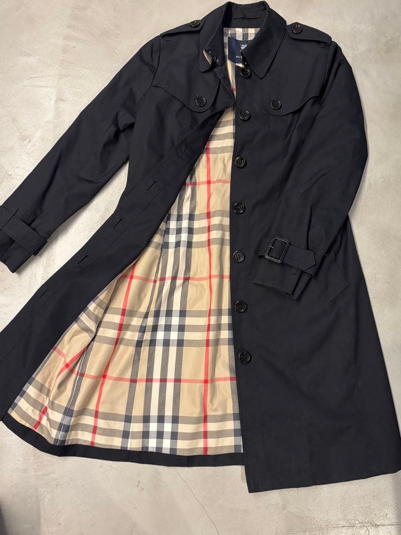 バーバリー ブラック　トレンチコート