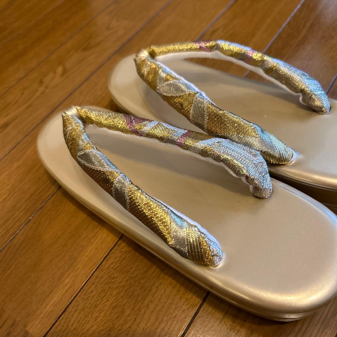 値下げ和装用バッグと草履セット　金色かわいい　成人式　結婚式　草履LL 一蔵