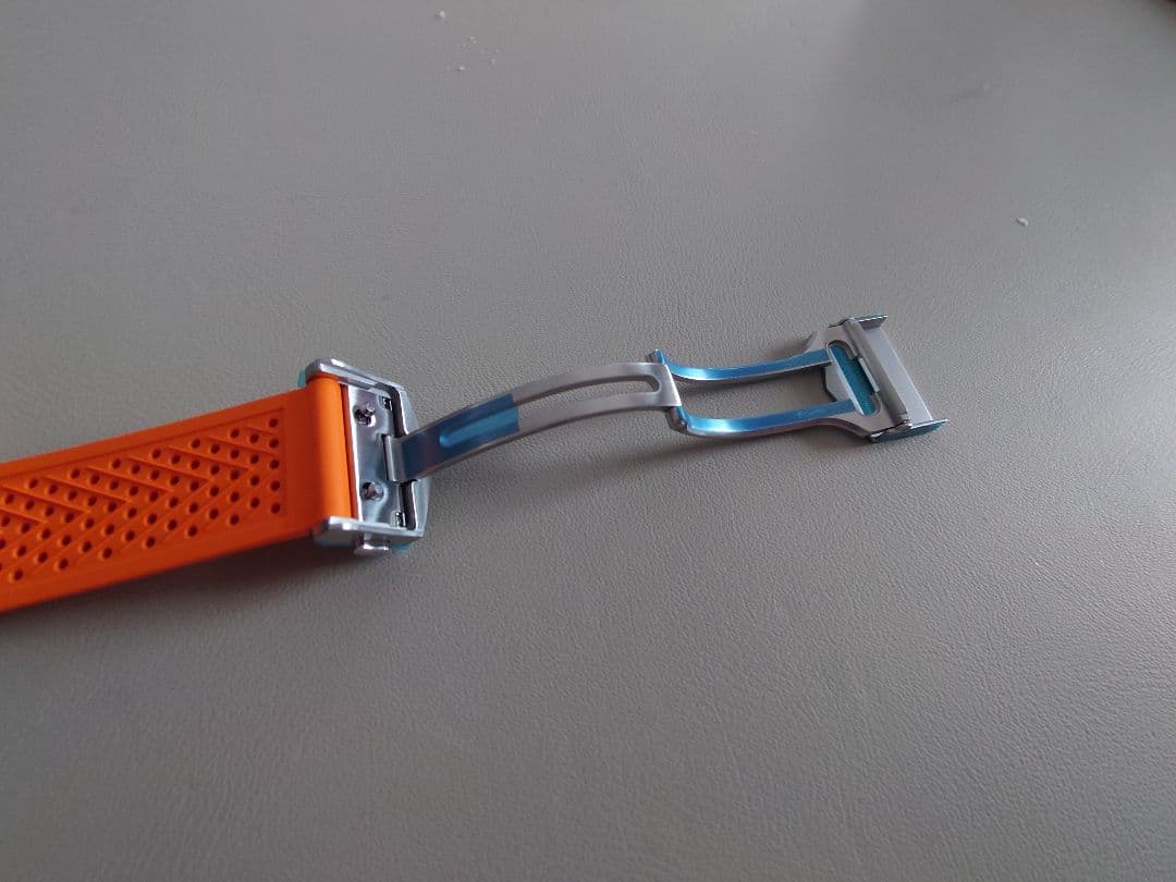 タグホイヤー オレンジ ラバーストラップ(Connected E4 45mm用)