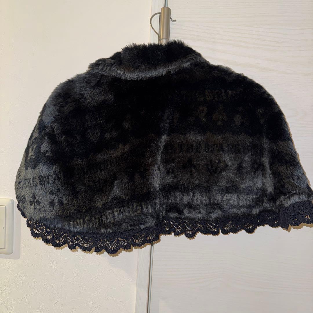 Baby, the Stars Shine Bright ロゴファーケープ