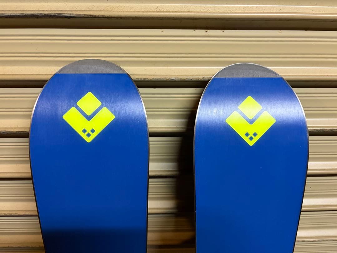 未使用VECTOR GLIDE MAKE WT 2019モデル180cmマーカー