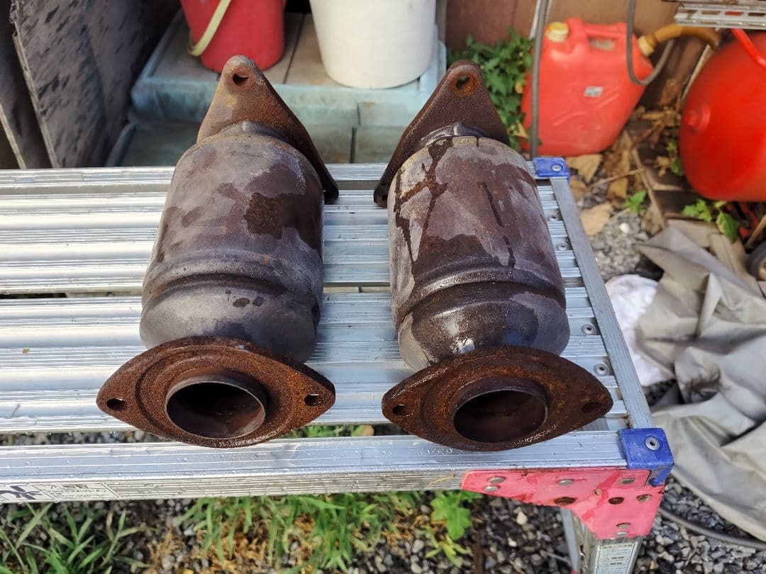 3UZ 第一触媒 キャタライザー 2個セット セルシオ ソアラ マジェスタ