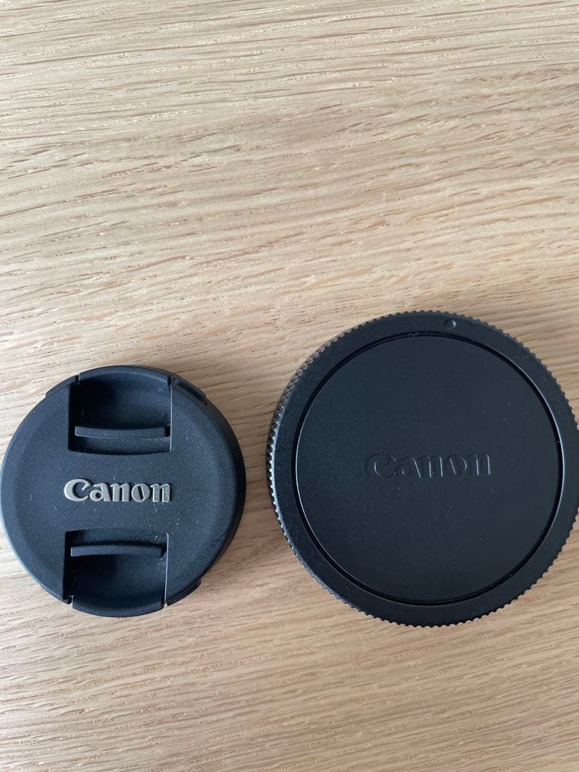 Canon MACRO EF-M 28mm f/3.5 IS STM レンズ