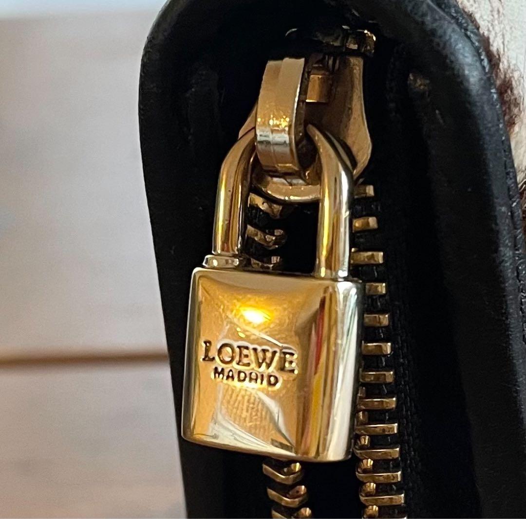 ★希少品　ロエベ　ハラコ錠前チャーム長財布★