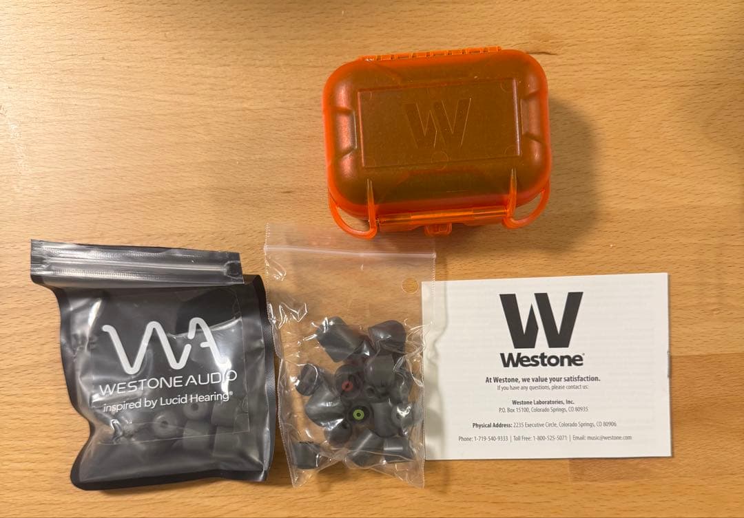 [極美品] Westone UM PRO 30 元箱•説明書等付き