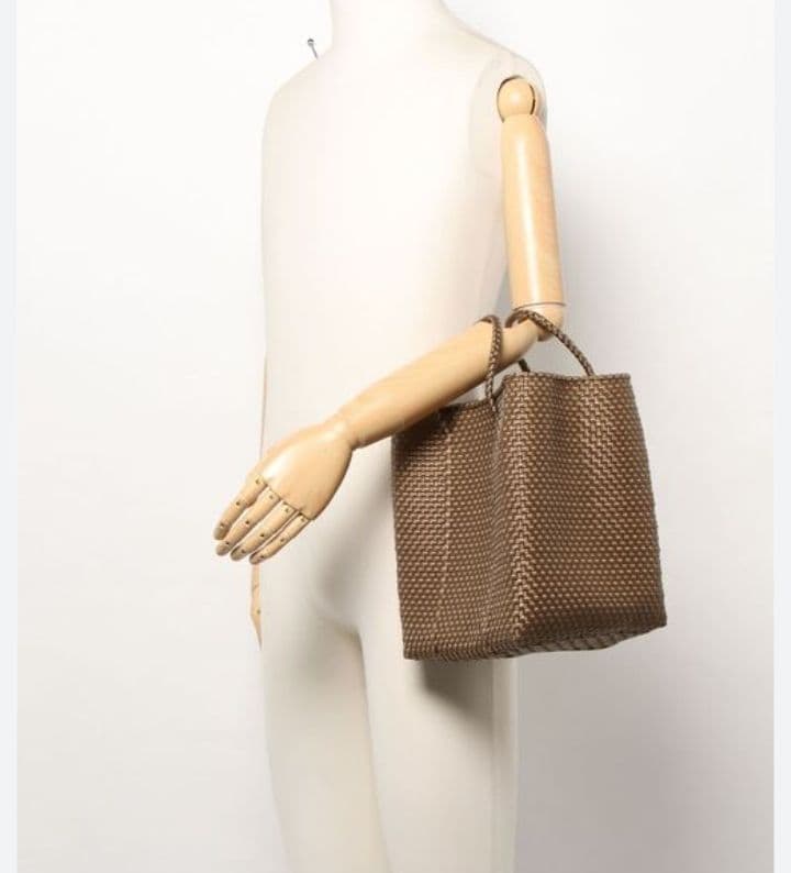 Letra　MERCADO BUCKET - (SHORT HANDLE)