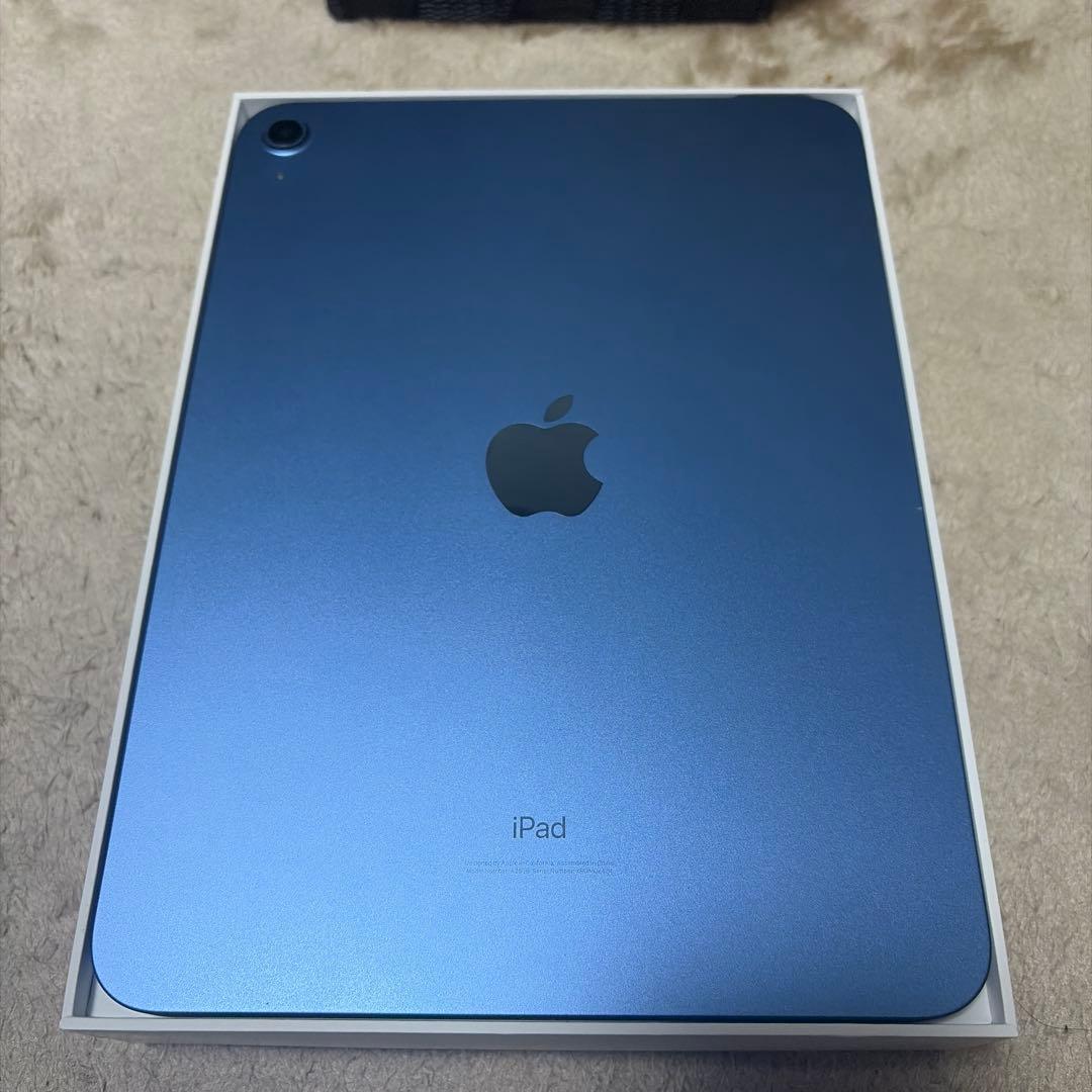 Apple iPad (第10世代) ブルー 本体　64GB