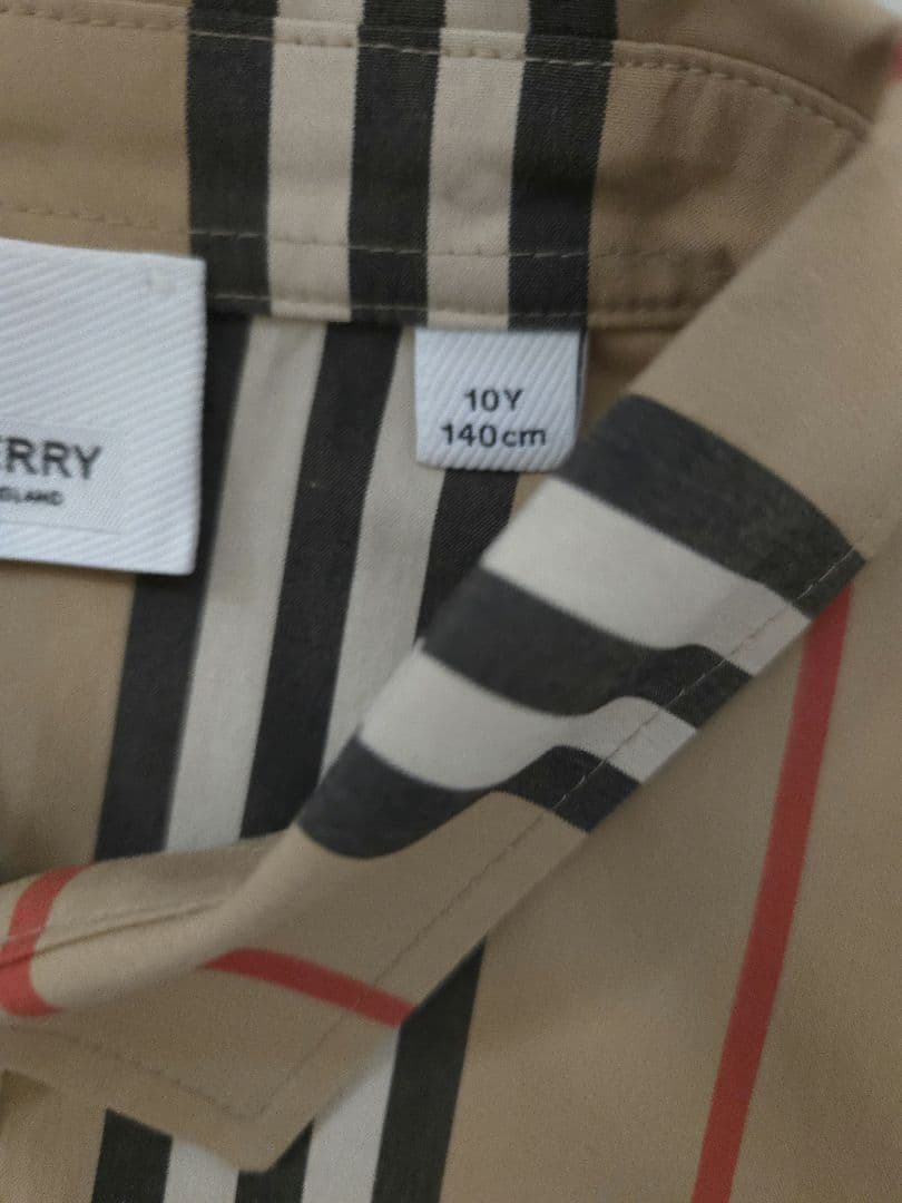 BURBERRY ノバチェック柄ストライプ長袖シャツ 10Y 140㎝
