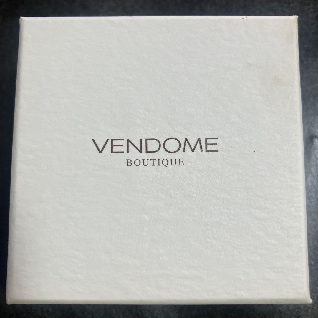 箱・保証書有/VENDOME BOUTIQUE シェルフラワー ピアス