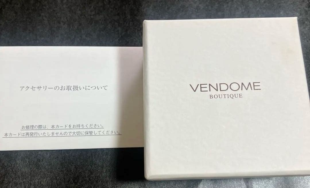 箱・保証書有/VENDOME BOUTIQUE シェルフラワー ピアス