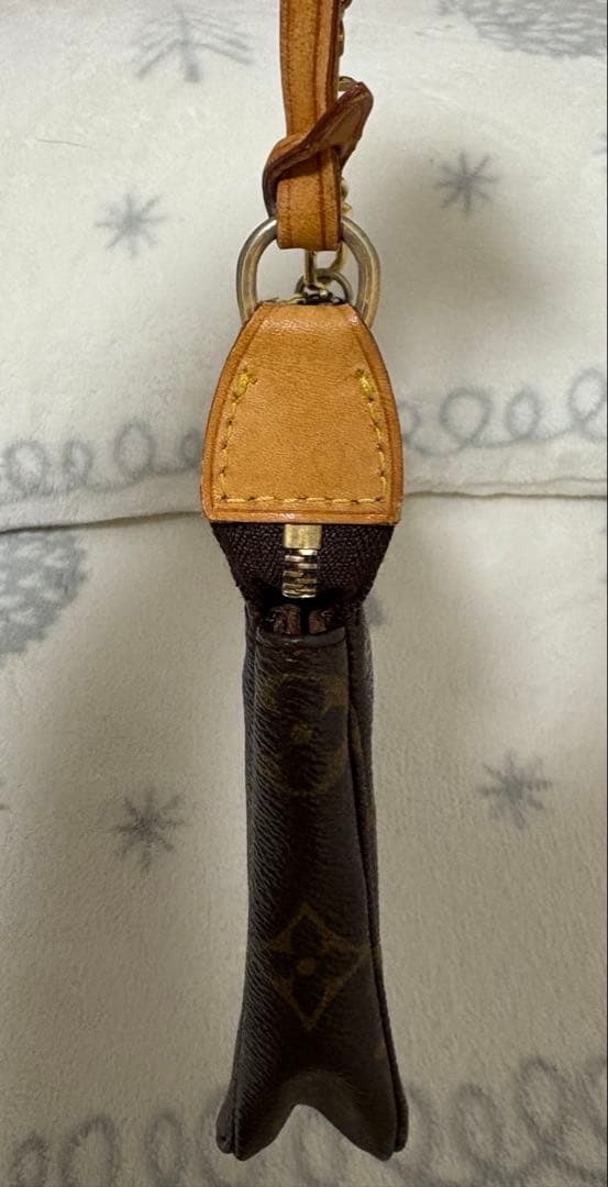 ルイヴィトン モノグラム ポシェットアクセソワール アクセサリーポーチ