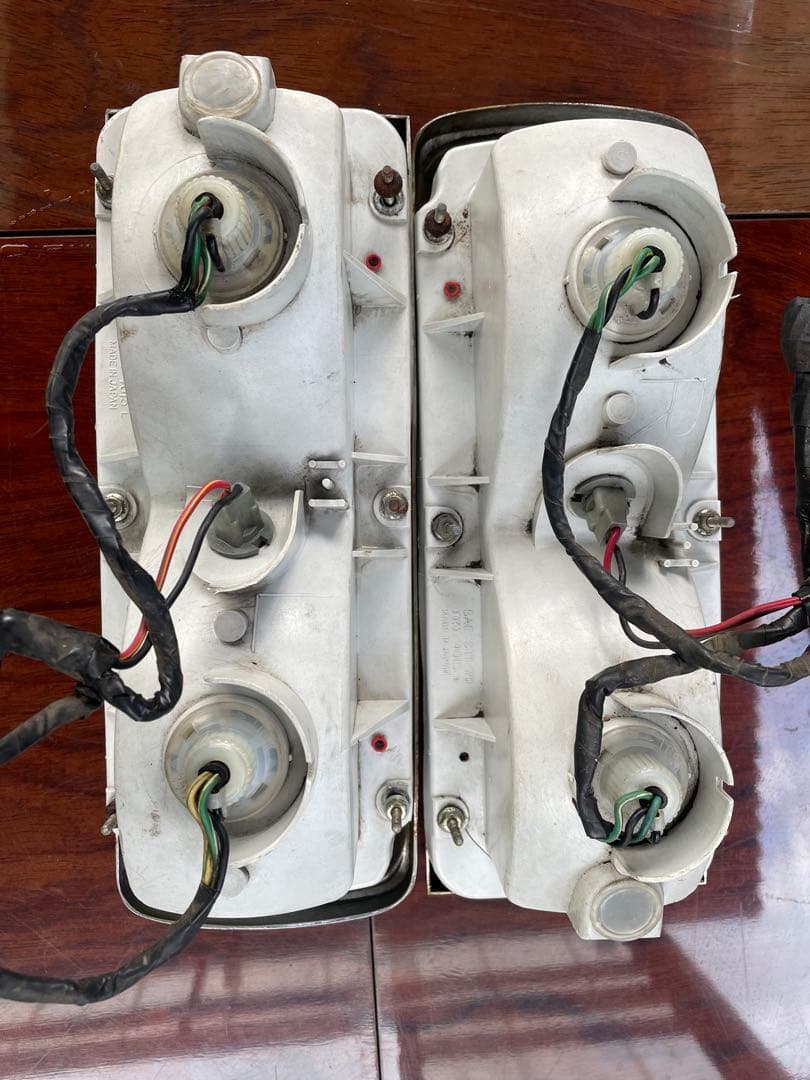 【希少】日産 純正 ハコスカ 後期 2000GT テールランプ 左右 年代物