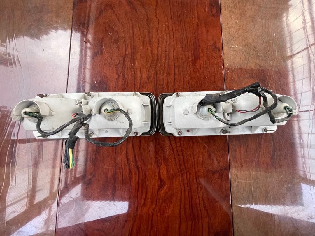 【希少】日産 純正 ハコスカ 後期 2000GT テールランプ 左右 年代物