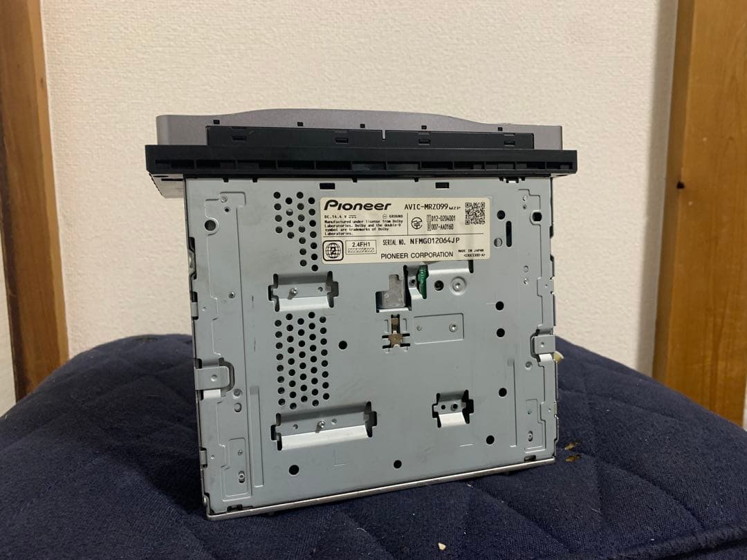 カーナビ carrozzeria AVIC-MRZ099WZP